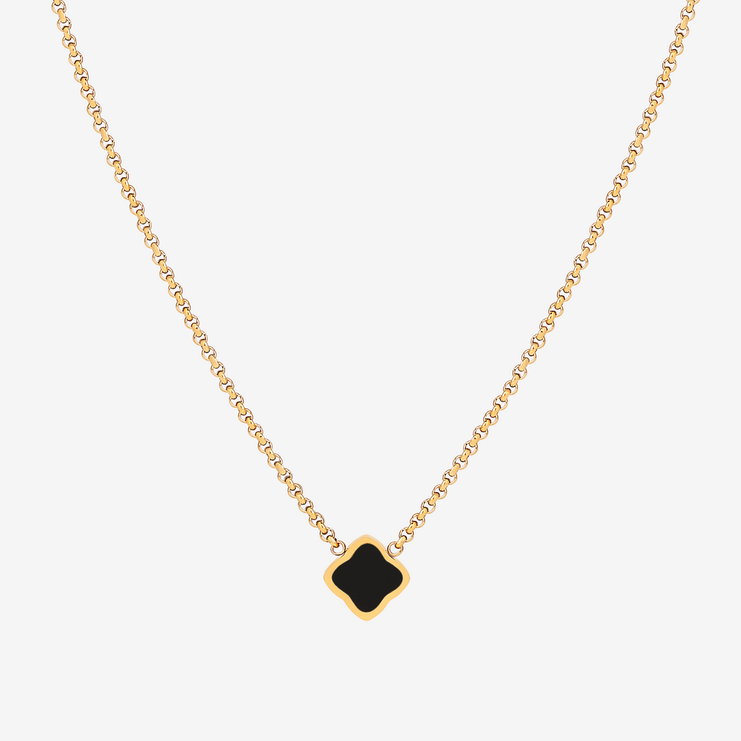 The Clover Pendant