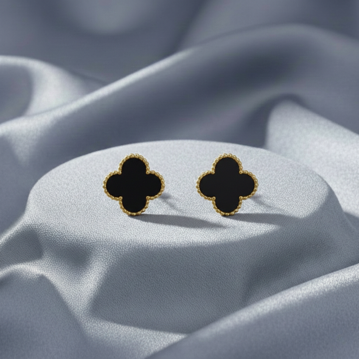 Clover Black Earrings