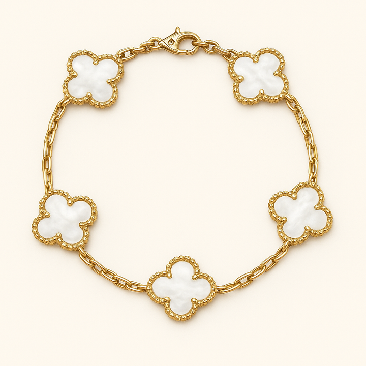 The Clover Bracelet