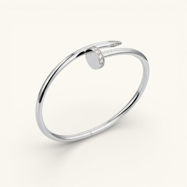 Elegance Nail Deluxe 18K Gold
